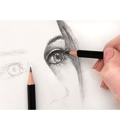 Graphite Pencils Essentials No. 04