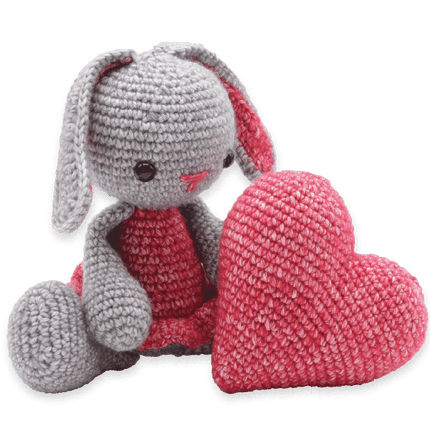 Crochet Kit Pippa Rabbit - Amigurumi DIY Kit